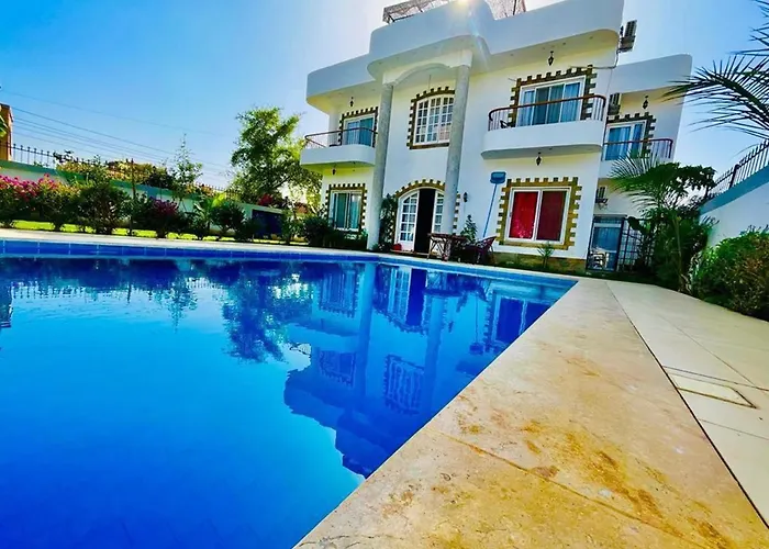 Ali Luxury Villa
